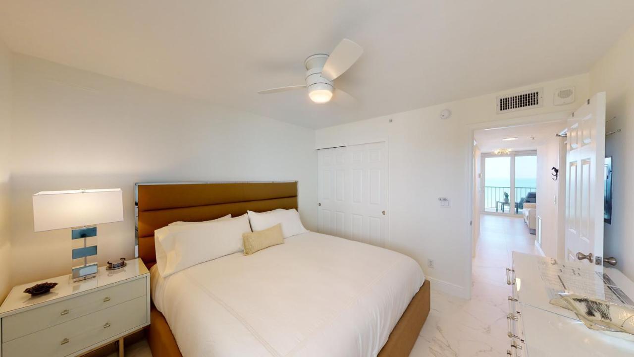 Totally Renovated Beachfront Condo At Apollo! Marco Island Zewnętrze zdjęcie