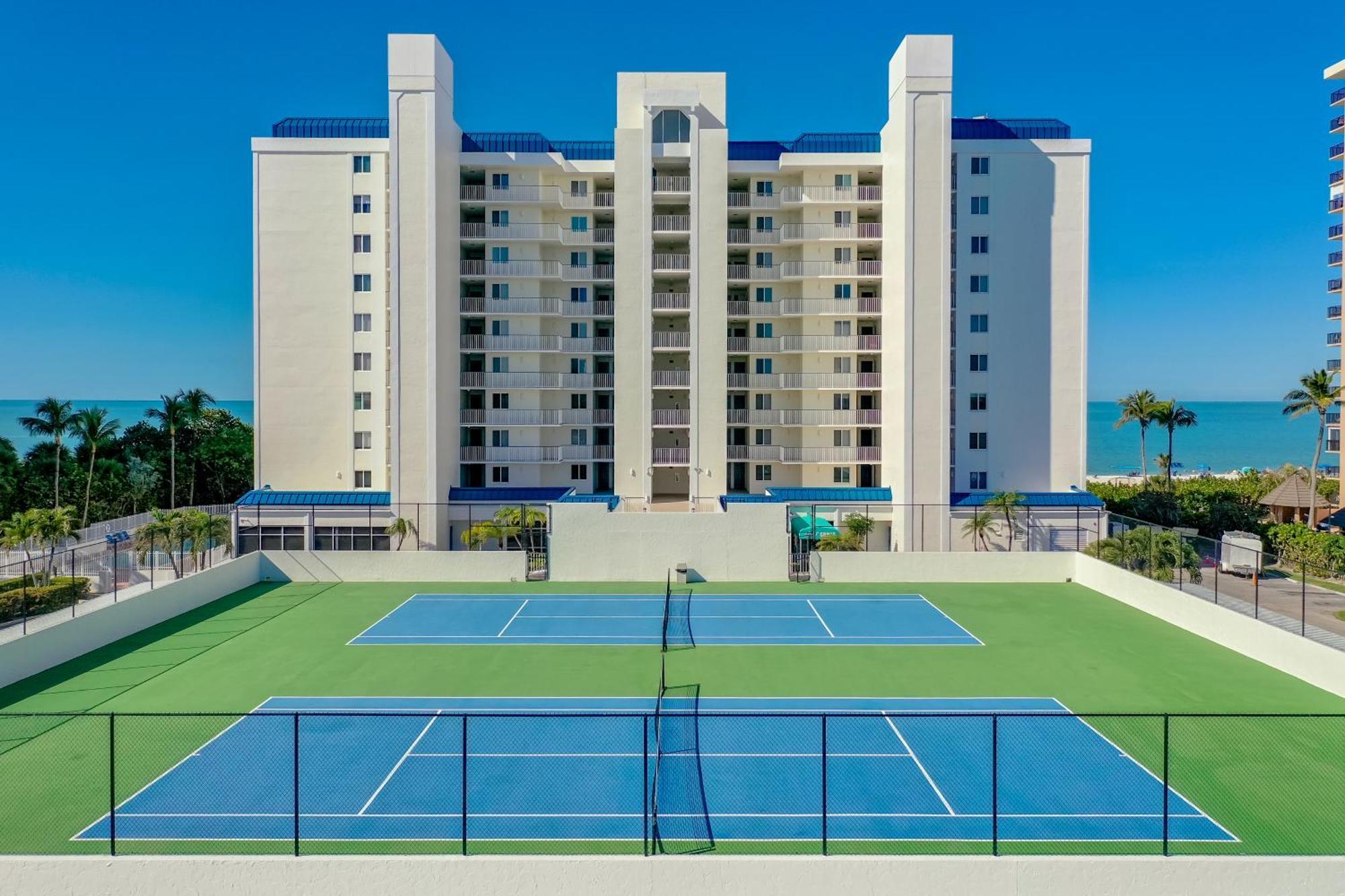 Totally Renovated Beachfront Condo At Apollo! Marco Island Zewnętrze zdjęcie